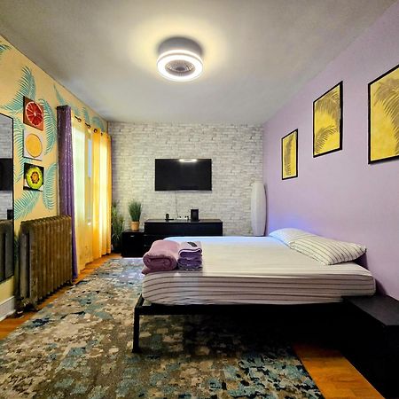 Modern Xl Queen Room Comfort & Character In Harlem New York City Exterior photo