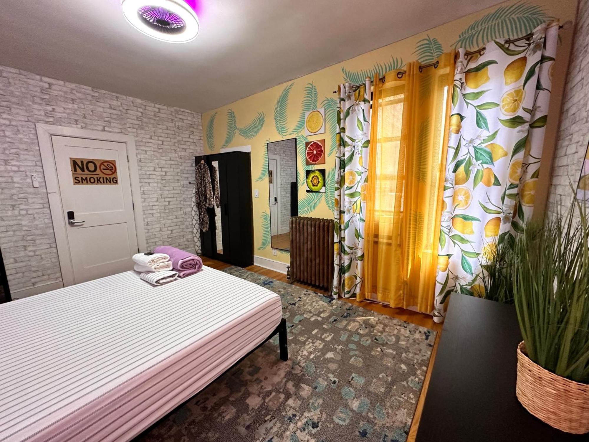 Modern Xl Queen Room Comfort & Character In Harlem New York City Exterior photo